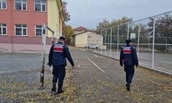 Jandarma Yozgat’ta öğrenciler için denetledi!