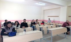 Acar'dan "Yapay Zeka ve Reklamcılık" dersi