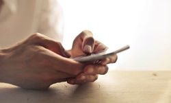 Bu telefonlar için binlerce dolar teklif ediliyor!