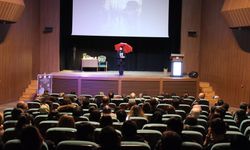 Yozgat'ta liseler arası tiyatro festivali düzenlendi