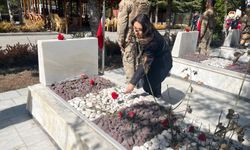 Yozgat'ta şehitler unutulmadı: Zafer Partisi'nden ziyaret