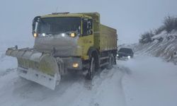 Yozgat'ta yolda kalan vatandaşların imdadına ekipler yetişti!