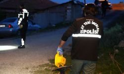 Eşinin telefonuna mesaj atan akrabasını vurdu!
