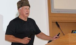 Prof. Dr. Şener Üşümezsoy kimdir?