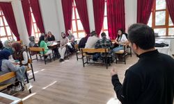 YOBÜ gençleri yerelde girişimciliği tartıştı