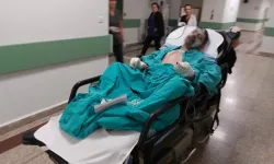 Tinerle ateşi güçlendirmek istedi… Alevler içinde kaldı!