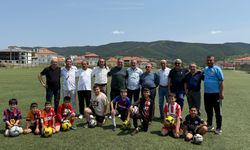Ömer Aydoğmuş’tan sporla bayramlaşma: Efsaneler ve genç yetenekler yan yana