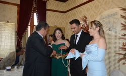 Mutluluğa ilk adımı attılar