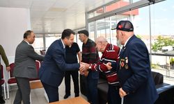 Kaymakam Canpolat’tan ulu çınarlara ziyaret