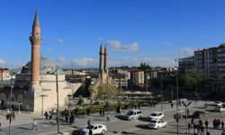 Yozgat – Sivas arası en hızlı ulaşım yolu ve Kaç km?