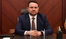Akın Gürlek kimdir? Nereli? Kaç yaşında? Eşi kim? Hangi partiden?