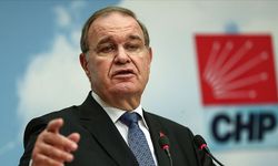 Faik Öztrak kimdir? Nereli, kaç yaşında? Babası, eşi, dedesi kimdir?