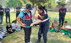 Yozgat Uzunlu Beldesi'nde jandarma öğrencilerle bir araya geldi