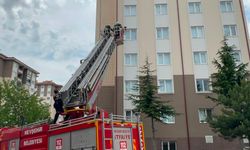 Ocakta unutulan yemek paniğe neden oldu