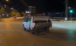 Kazaya karışan sürücü aracını bırakıp kaçtı