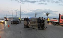 Otomobil 4 araca çarptı: 4 kişi yaralandı