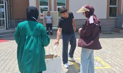 Yozgat'ta YKS sonrası toplanan kalemler köy okullarına kazandırıldı