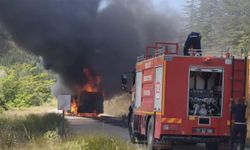 Tanker yangını korkuttu: Alevler ormana ulaşmadan söndürüldü
