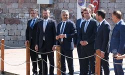 Vali Özkan ve Milletvekili Şahan Sarıkaya Roma Hamamı’nda incelemelerde bulundu