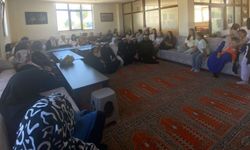 Yenifakılı'da "Hz. Sümeyye'nin Şehadeti" konulu piyes büyük ilgi gördü