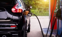 Petrol fiyatları geri çekildi, indirim hesapları başladı