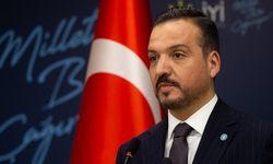 Kürşad Zorlu kimdir? Kürşad Zorlu kaç yaşında, nereli, mesleği ne, ne mezunu ve hangi partiden?
