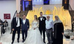 Ak Parti Yozgat İl Başkanı Kandemir, genç çiftin düğününe katıldı