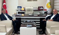 Başkan Coşar Delice Belediyesi’ni ziyaret etti