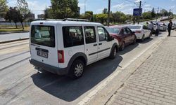 3 aracın karıştığı zincirleme trafik kazası ucuz atlatıldı