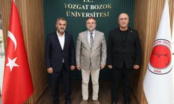 Eğitim Bir-Sen’den Rektör Yaşar’a ziyaret