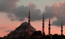 Diyanet duyurdu: 15 Temmuz gecesi tüm camilerde sela okunacak