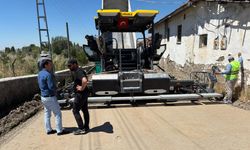 Sorgun'da köy yollarında bakım ve asfalt çalışmaları sürüyor