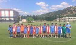 Akdağmadeni Gücü’nün gençleri Tokat’ta sahaya çıktı
