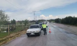 Yozgat'ta çekme belgeli araçla trafiğe çıktılar! Bedeli ağır oldu