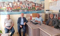 İlçe Müftüsü Elveren esnaf ve gençlerle bir araya geldi