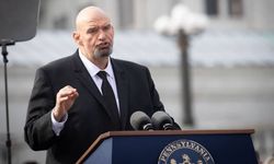 John Fetterman kimdir? John Fetterman kaç yaşında, nereli ve neden gündemde?