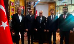 MHP Yozgat Heyetinden Genel Başkan Bahçeli'ye kongre raporu sunumu