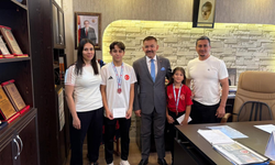 Şampiyon güreşçilerden Yılmaz'a ziyaret