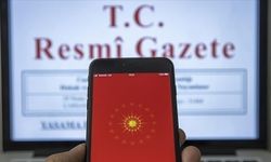 Resmî Gazete'nin yeni sayısı yayımlandı: Hibe anlaşması, Vergi tebliği ve AYM kararları dikkat çekti