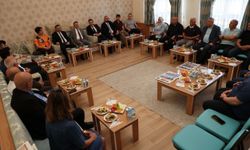 Yozgat'ta Rektör siyasi parti temsilcileriyle buluştu
