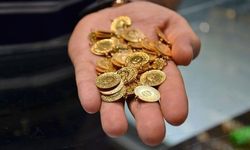 Altında taşlar yerinden oynadı! Uzmanından bomba tahmin