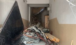 Kentsel dönüşüm yıkımında bina çöktü: 2 işçi yaralandı