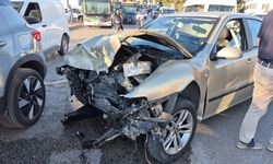 Zincirleme kaza ortalığı karıştırdı! 3 kişi yaralandı