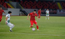 Yozgat Bozokspor sahasında Kırşehir FSK'ye 4-0 mağlup oldu