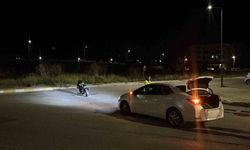 Otomobil ile motosiklet çarpıştı: 1 yaralı