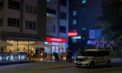 Bıçaklanan şahıs kafeye sığındı: 1 yaralı