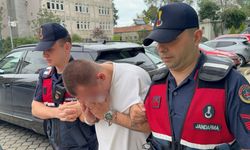 Motosiklet çantasından 7 bin 999 sentetik ecza hapı çıktı