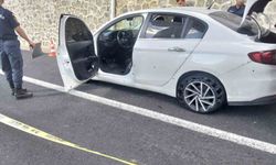 Seyir halindeki otomobile silahlı saldırı! 1 kişi öldü