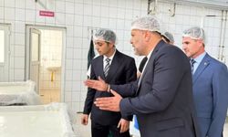 Çandır Kaymakamı Çelik, üretim tesisinde incelemelerde bulundu