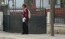 Öğrenci elinde silahla okula geldi